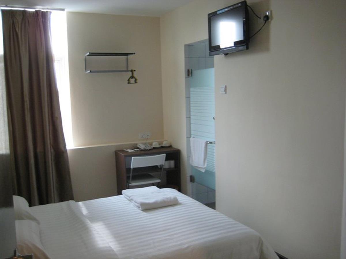 101 Lake View Hotel Puchong Exterior photo